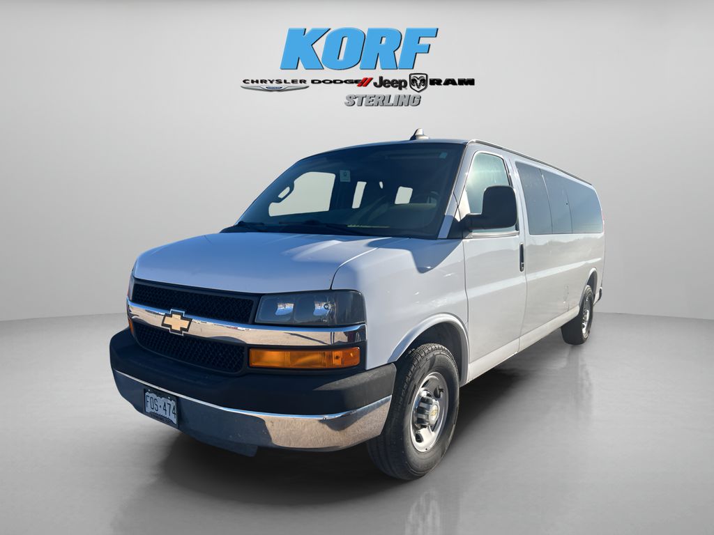 2016 Chevrolet Express Passenger LS