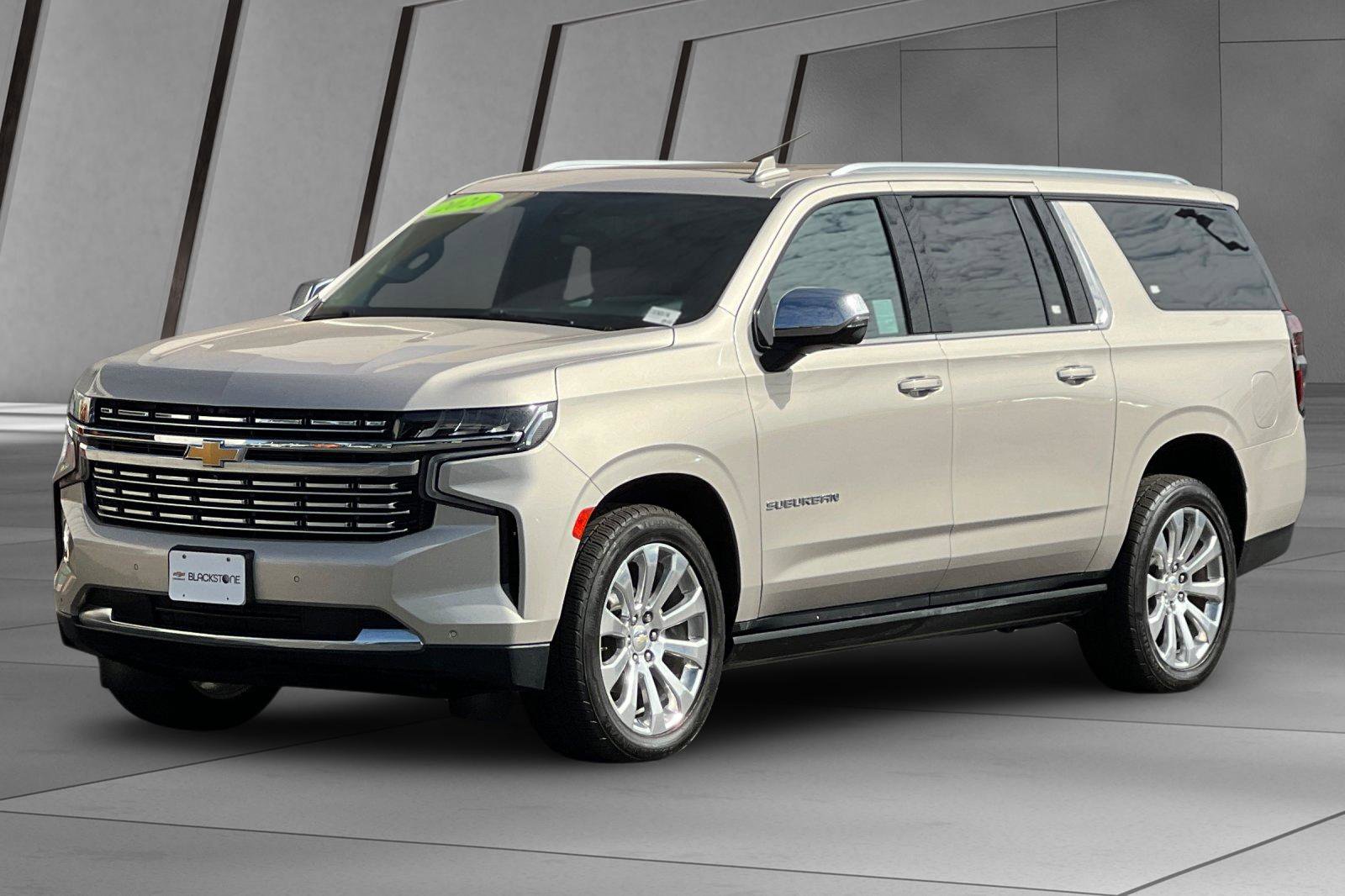 2021 Chevrolet Suburban Premier photo 7