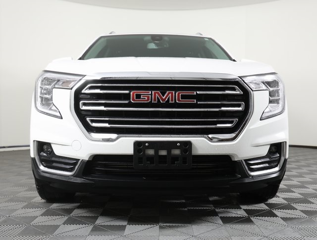 2022 Gmc Terrain SLT photo 2