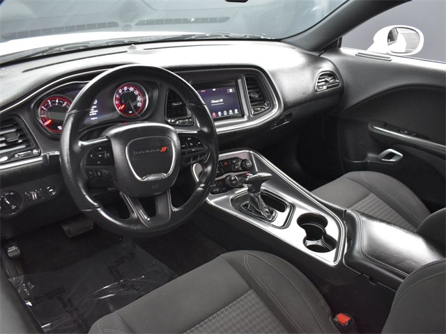 2018 Dodge Challenger R/T photo 10