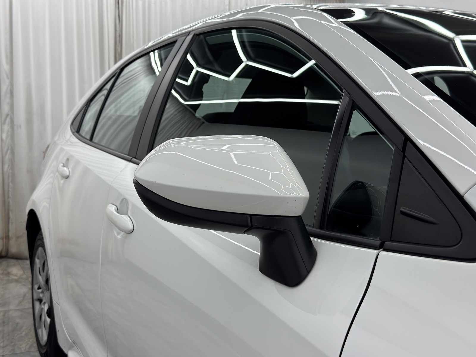 2023 Toyota Corolla LE photo 42