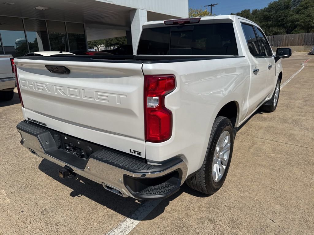 2022 Chevrolet Silverado 1500 LTZ photo 7
