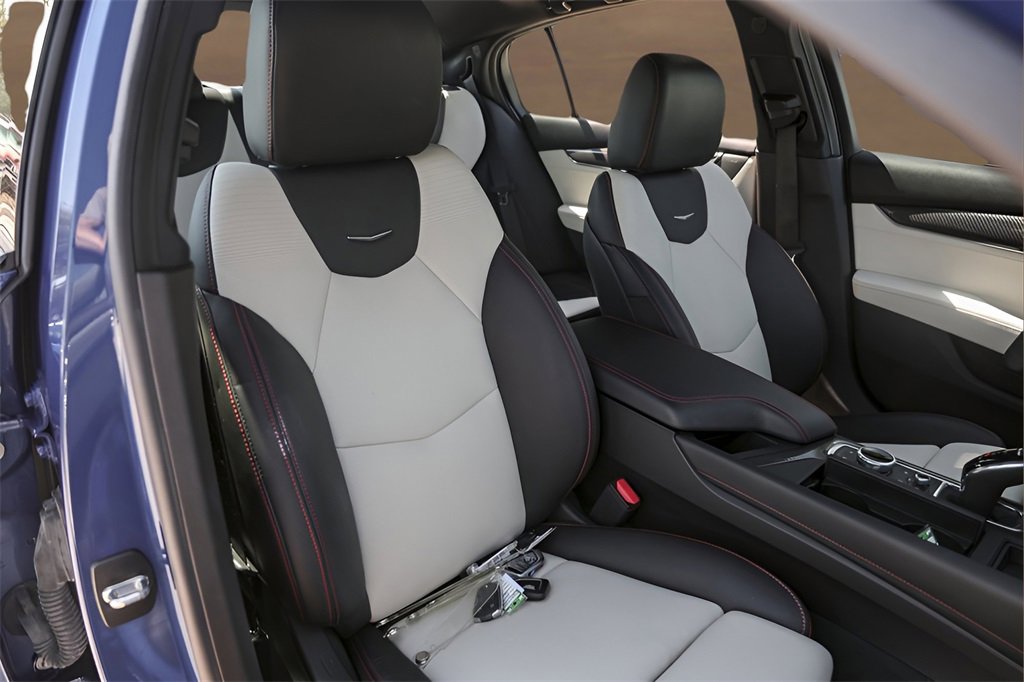 2025 Cadillac CT5 Sport photo 30