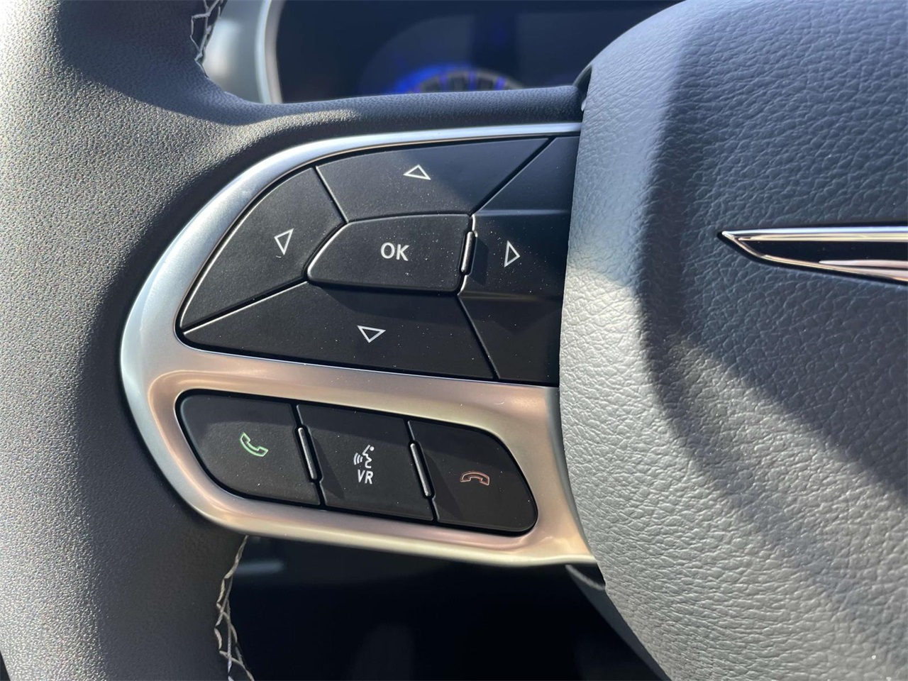 2026 Chrysler Pacifica photo 11