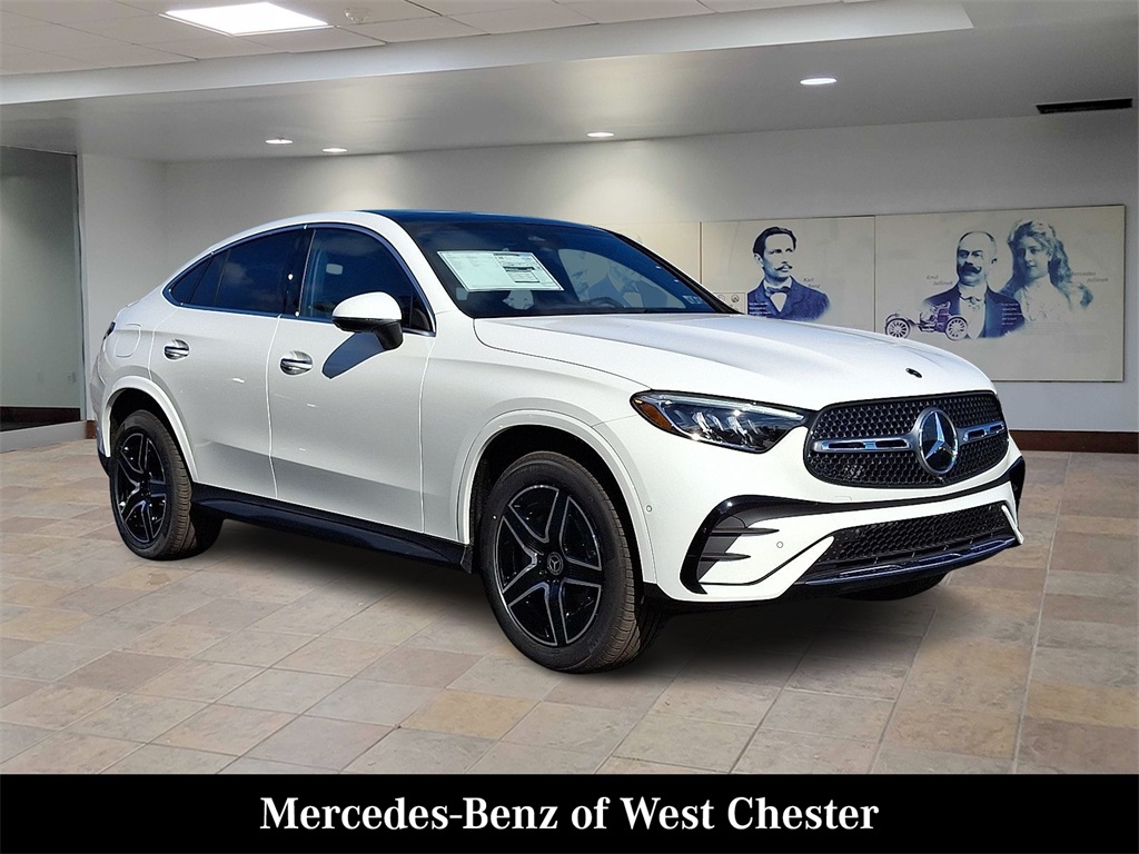 2026 Mercedes-Benz GLC Coupe GLC 300's photo