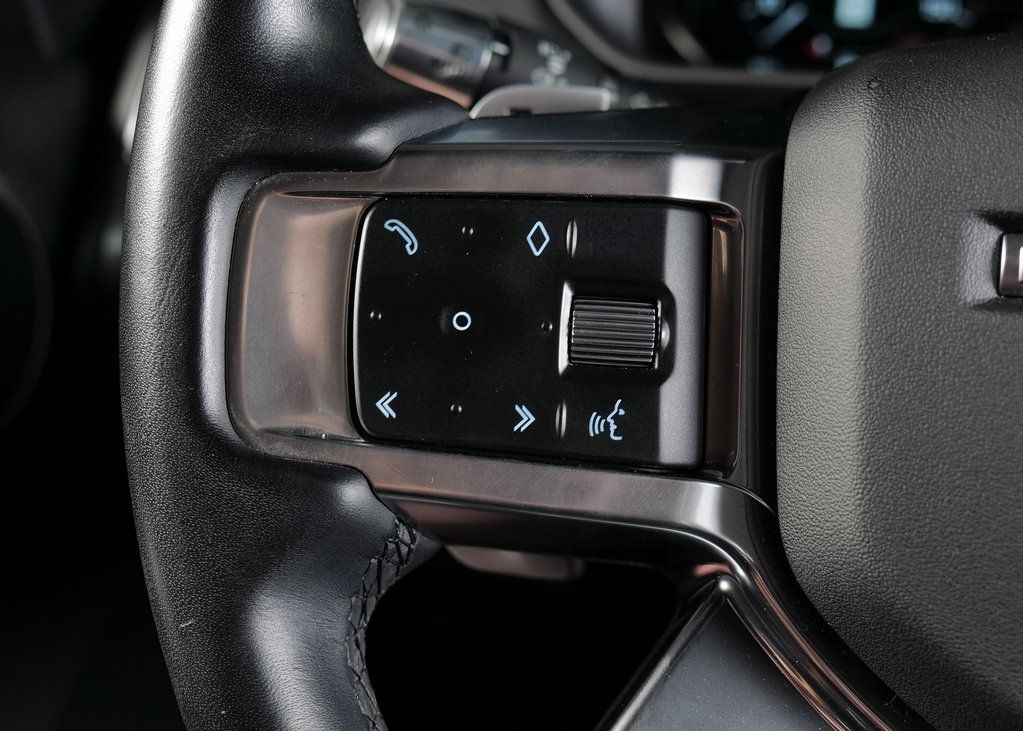 2021 Land Rover Discovery S photo 18