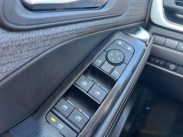 2023 Nissan Rogue SV photo 24