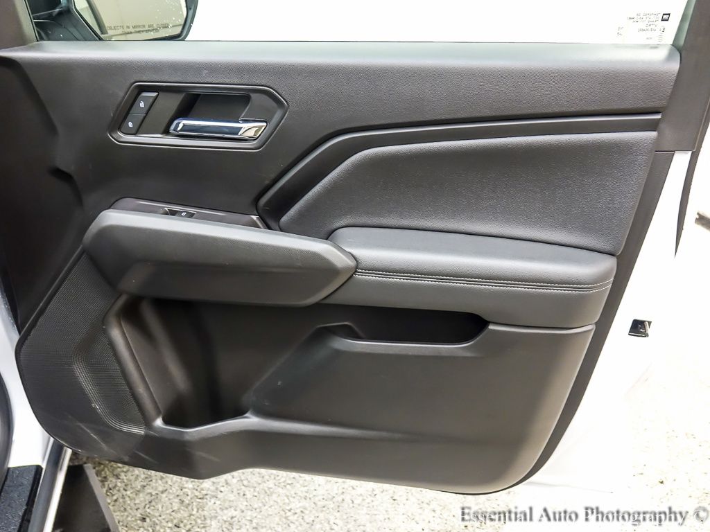 2023 GMC CANYON - Image 28