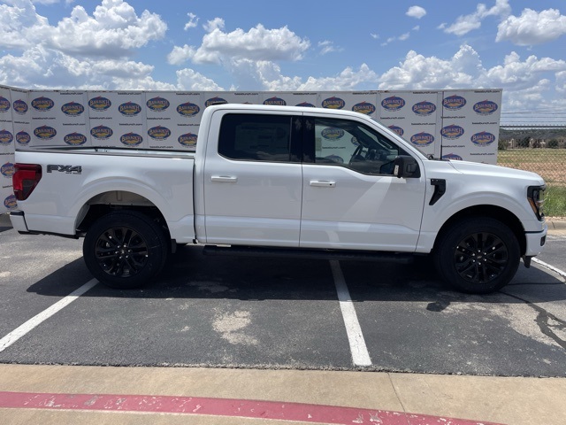 2025 Ford F-150 XLT's photo
