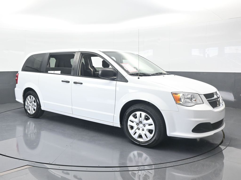 2020 Dodge Grand Caravan SE photo 3