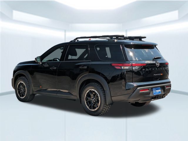 2025 Nissan Pathfinder Rock Creek photo 3