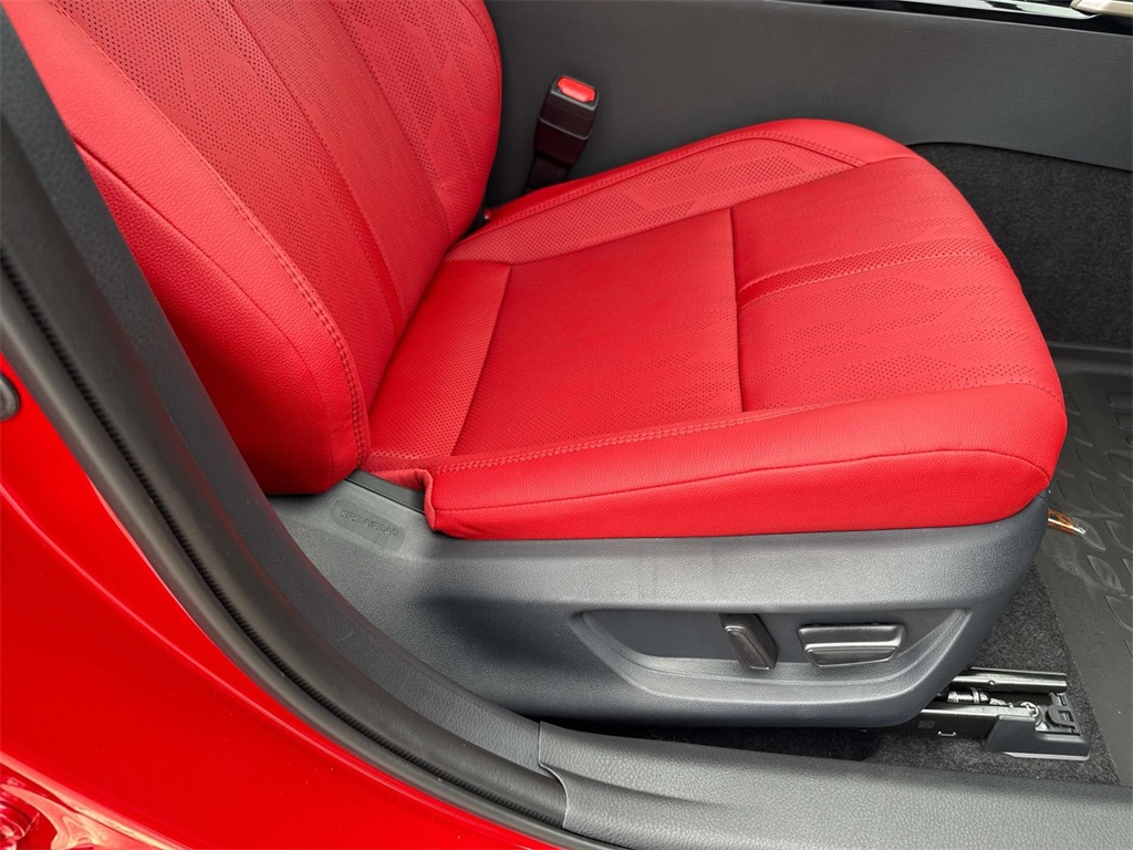 2025 Toyota Camry XSE photo 10