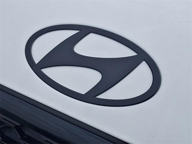 2025 Hyundai Santa Fe Calligraphy photo 4