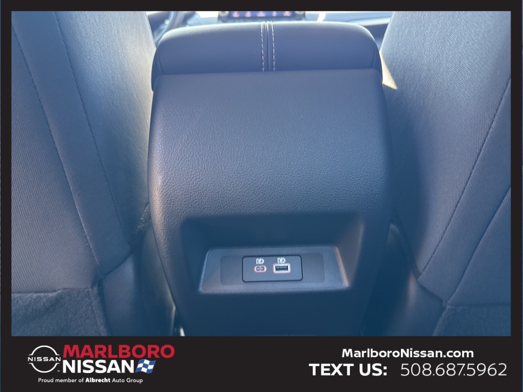 2025 Nissan Altima SV photo 17