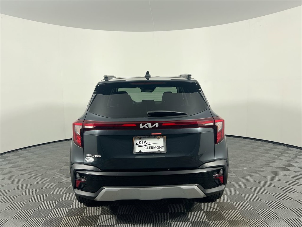 2026 Kia Seltos EX photo 3