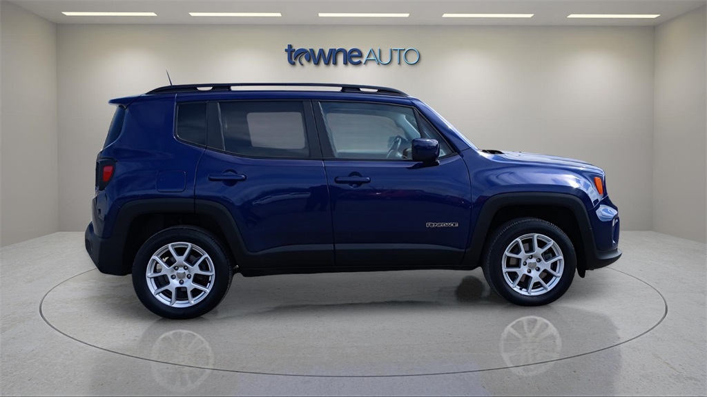 2021 Jeep Renegade Latitude photo 6
