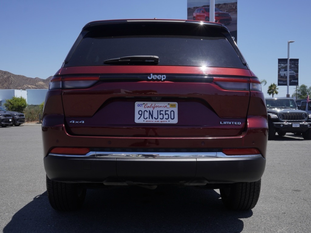 2023 Jeep Grand Cherokee Limited photo 4
