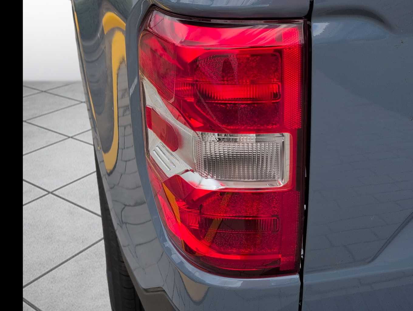 2025 Ford Maverick XLT photo 4