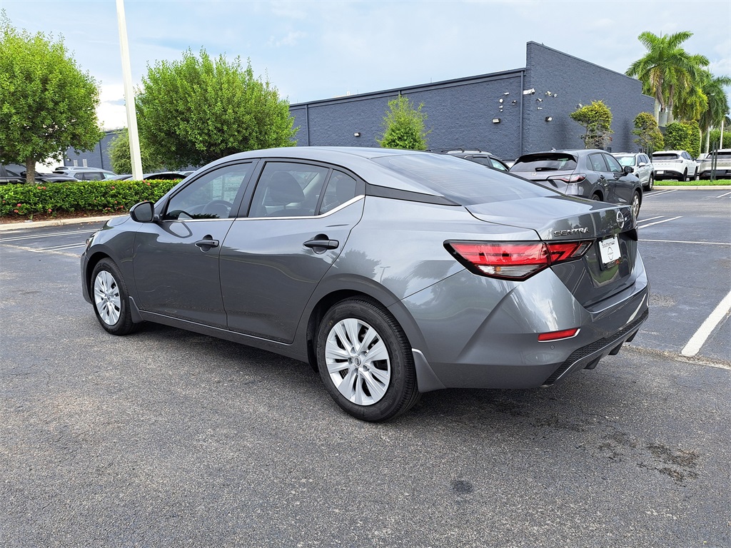 2025 Nissan Sentra S photo 5