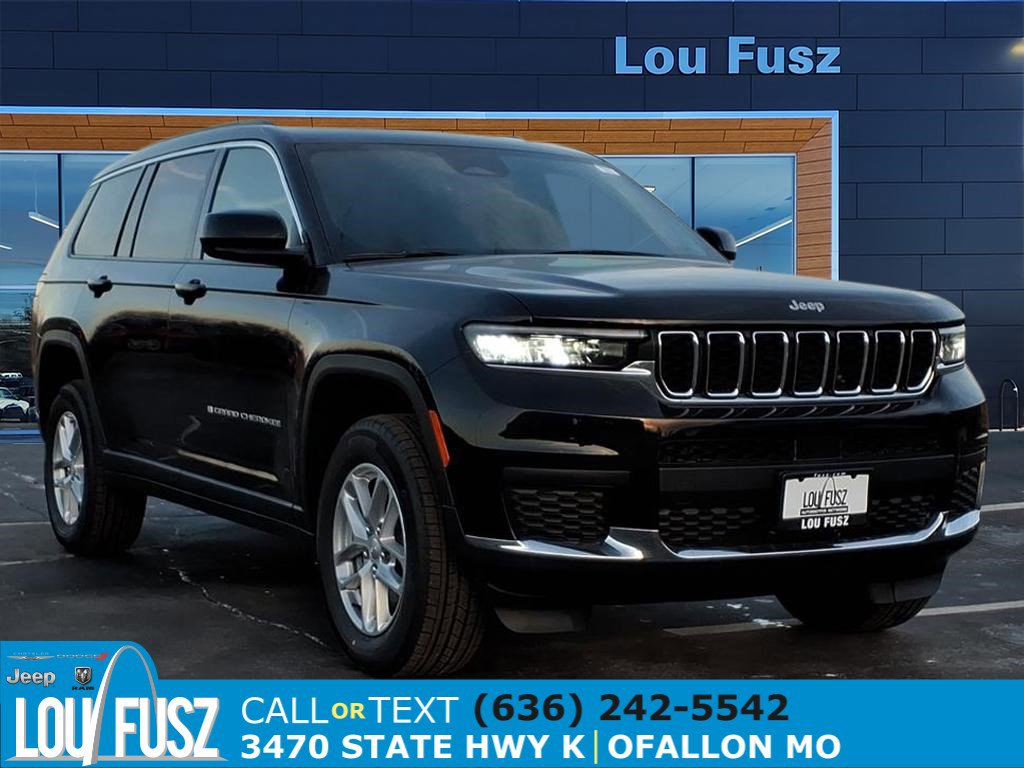 2025 Jeep Grand Cherokee L Laredo's photo