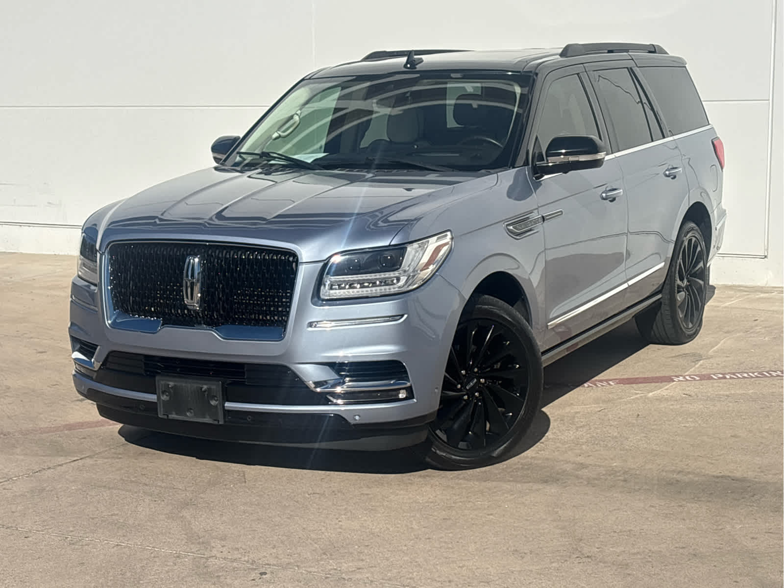 2021 Lincoln Navigator Black Label's photo
