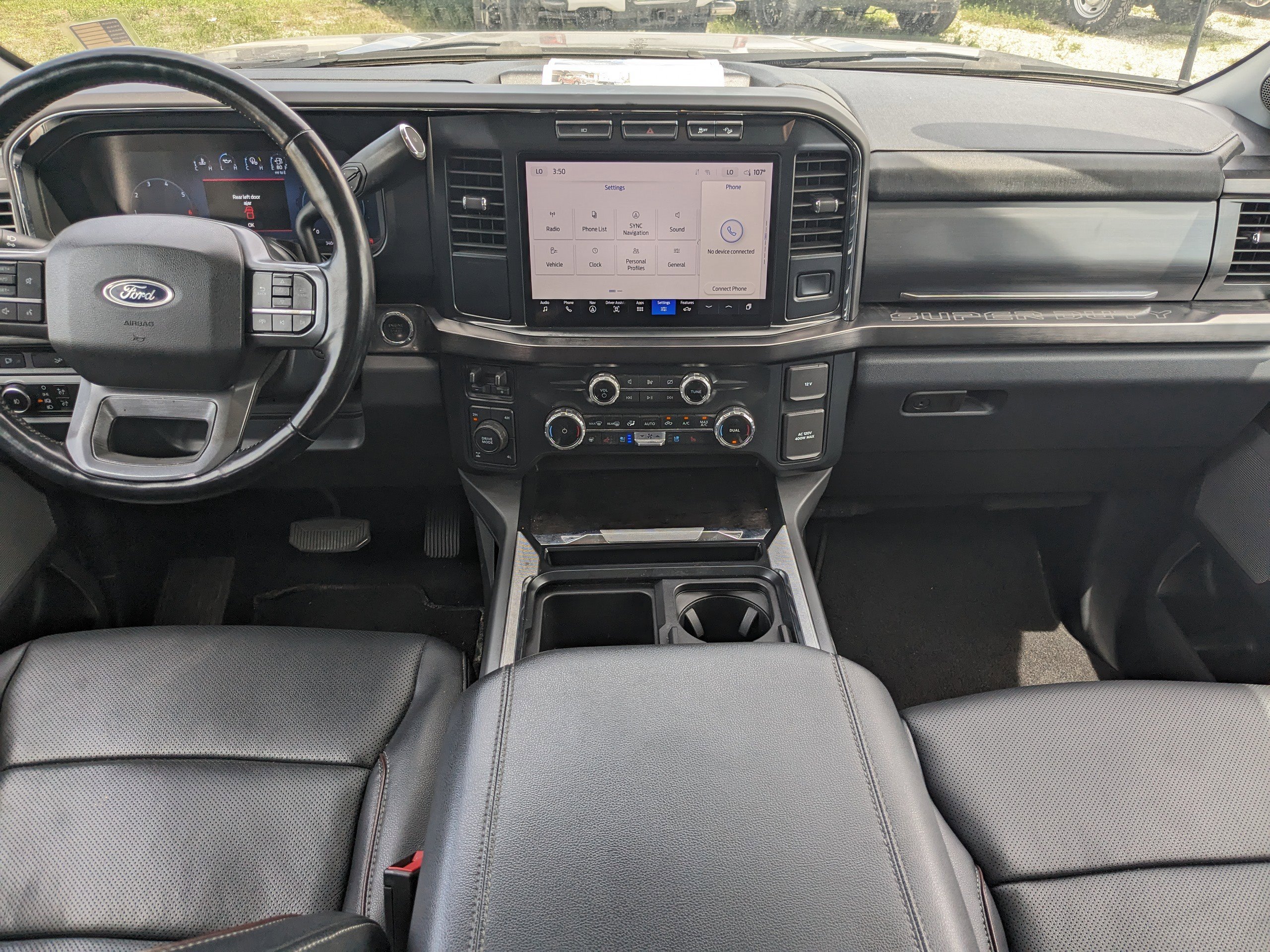 2023 Ford F-250 Lariat photo 12