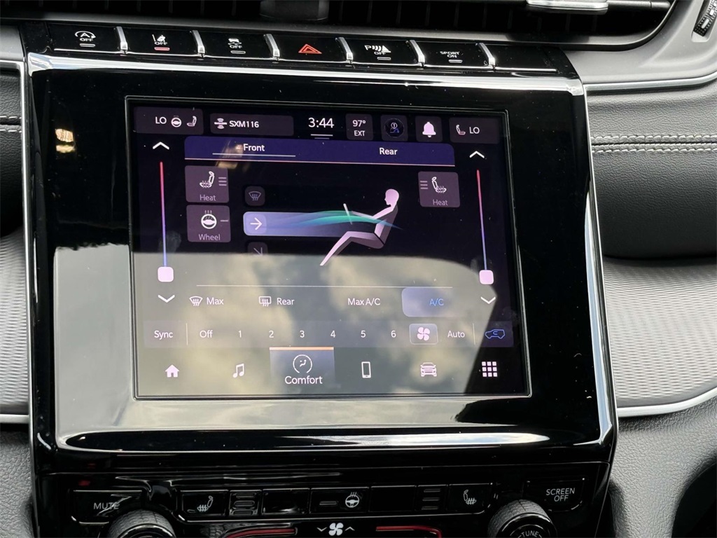 2025 Jeep Grand Cherokee Altitude X photo 2
