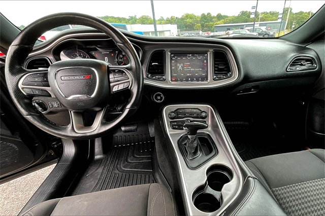2019 Dodge Challenger SXT photo 7