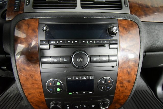 2008 Chevrolet Silverado 1500 LTZ photo 2