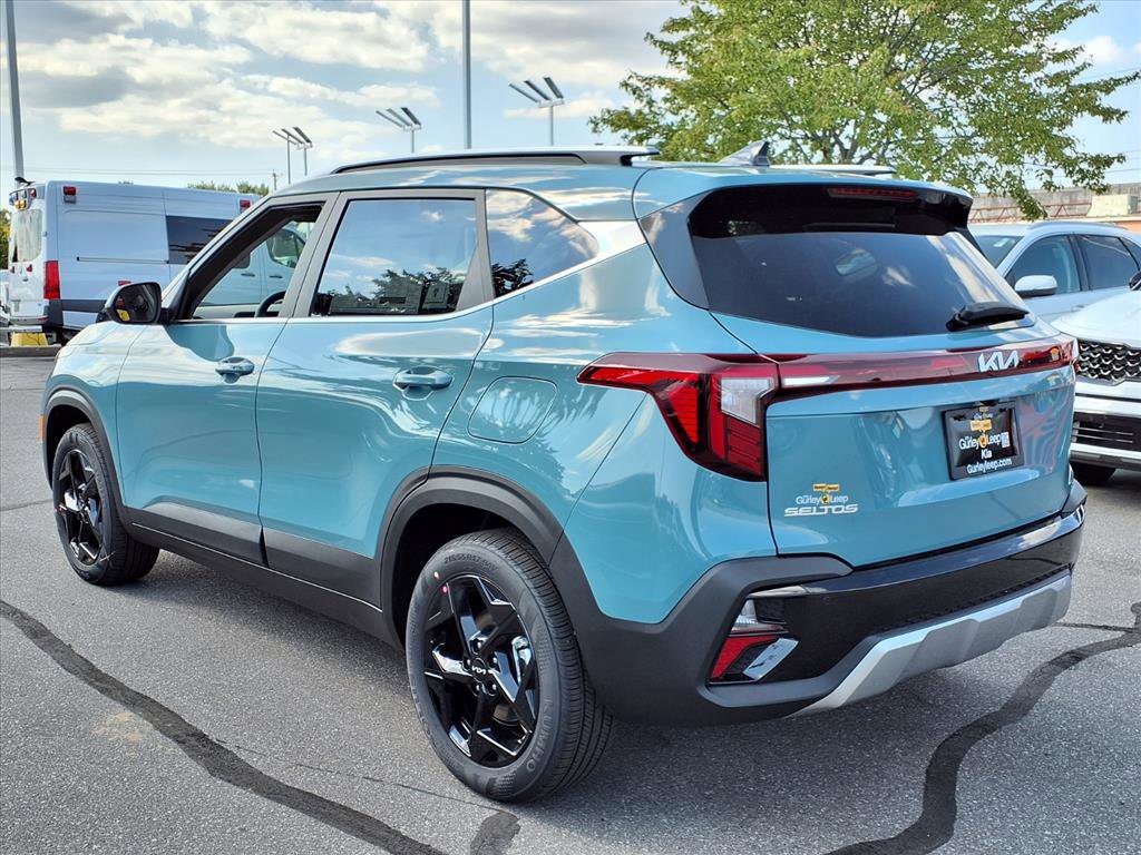 2026 Kia Seltos EX photo 8