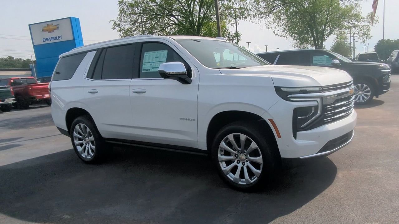 2025 Chevrolet Tahoe Premier photo 2