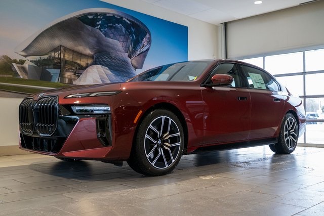 2026 BMW 7 Series 740i's photo