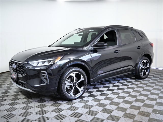 2023 Ford Escape ST-Line Select photo 5
