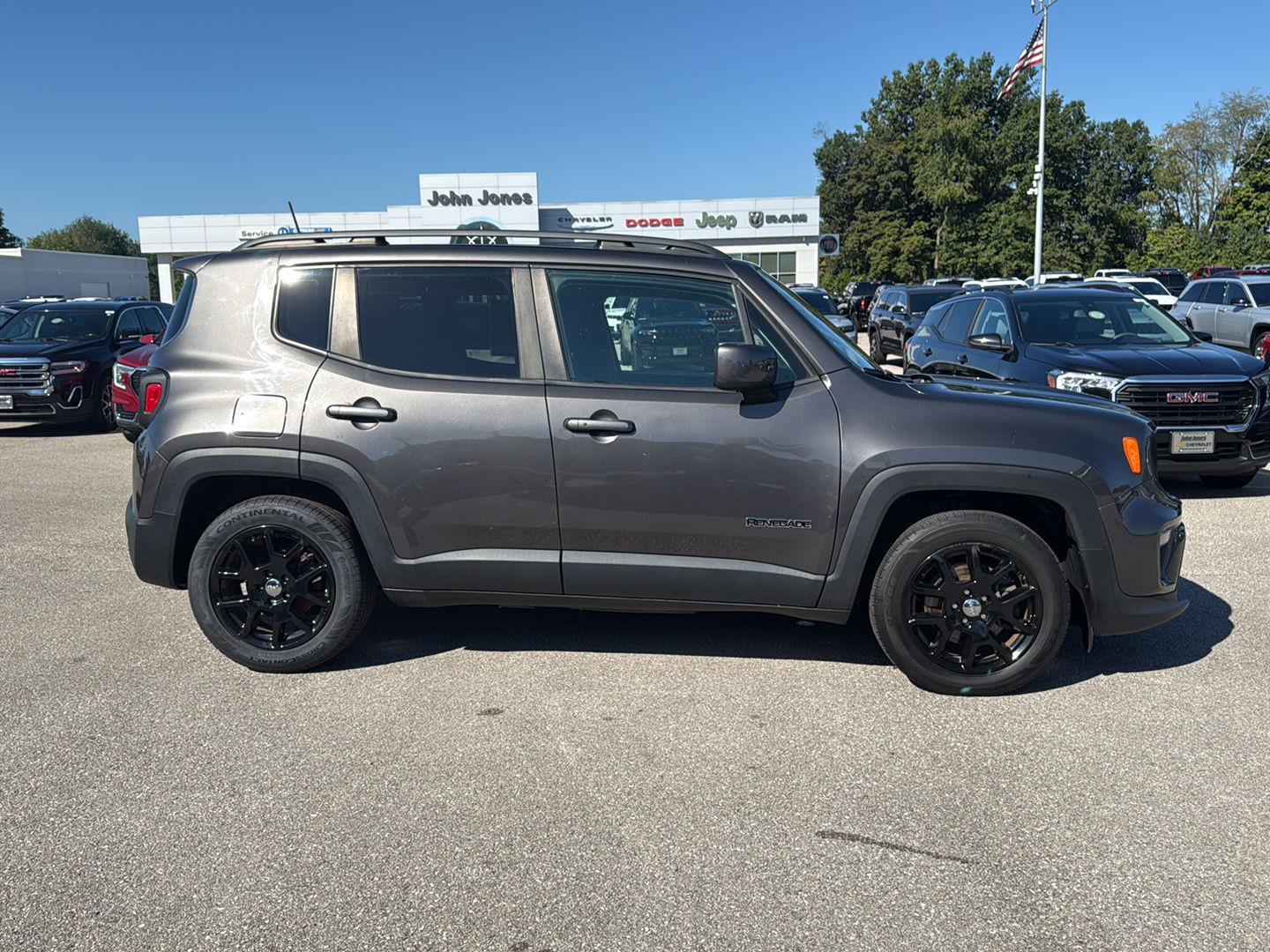 2020 Jeep Renegade Latitude photo 3