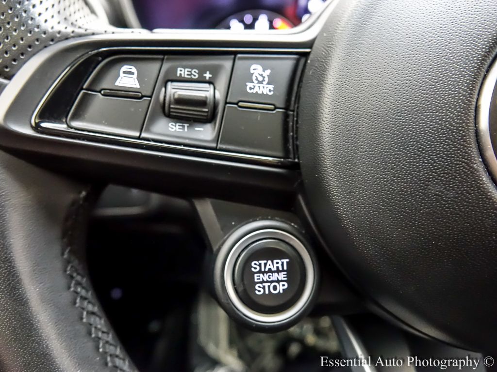 2022 ALFA ROMEO GIULIA (952) - Image 17