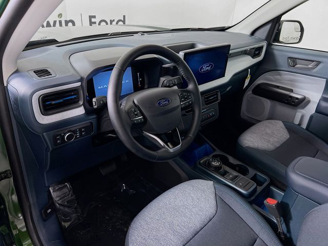 2025 Ford Maverick XLT photo 3