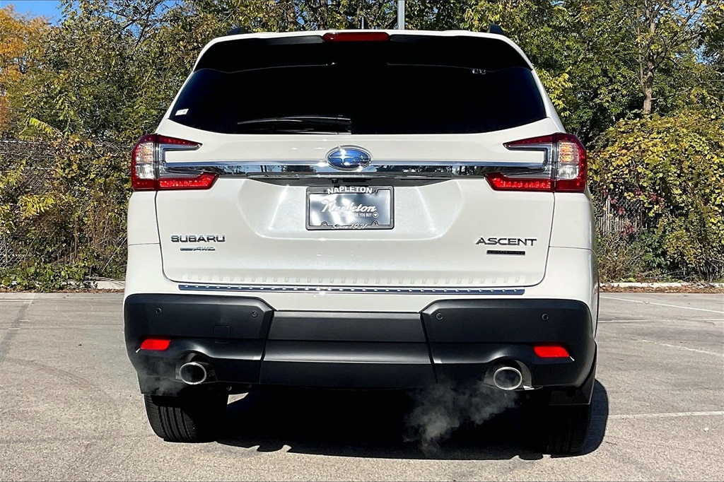 2025 Subaru Ascent Limited photo 2