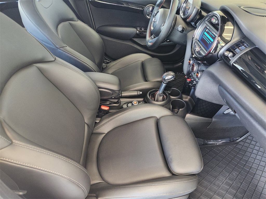2019 Mini Cooper Hardtop S photo 12