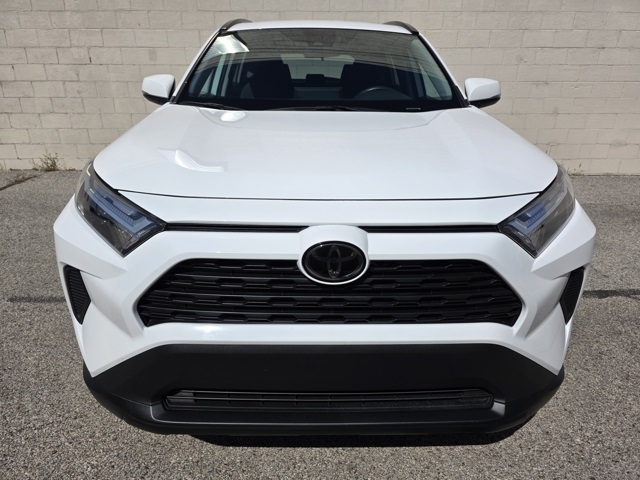 2024 Toyota RAV4 XLE photo 7
