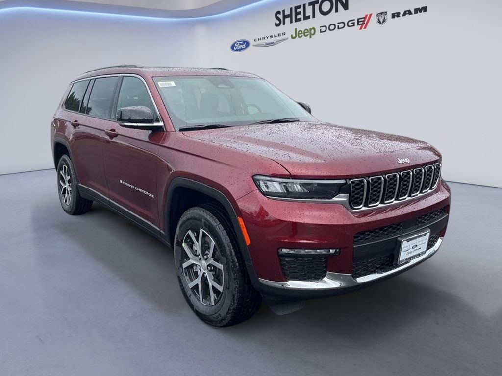 2025 Jeep Grand Cherokee Limited photo 2