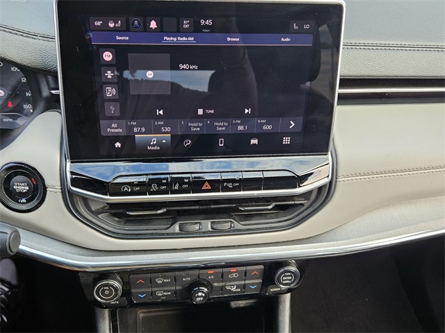 2024 Jeep Compass Limited photo 19