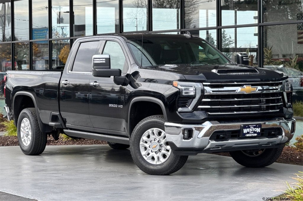 2024 Chevrolet Silverado 3500HD LTZ's photo