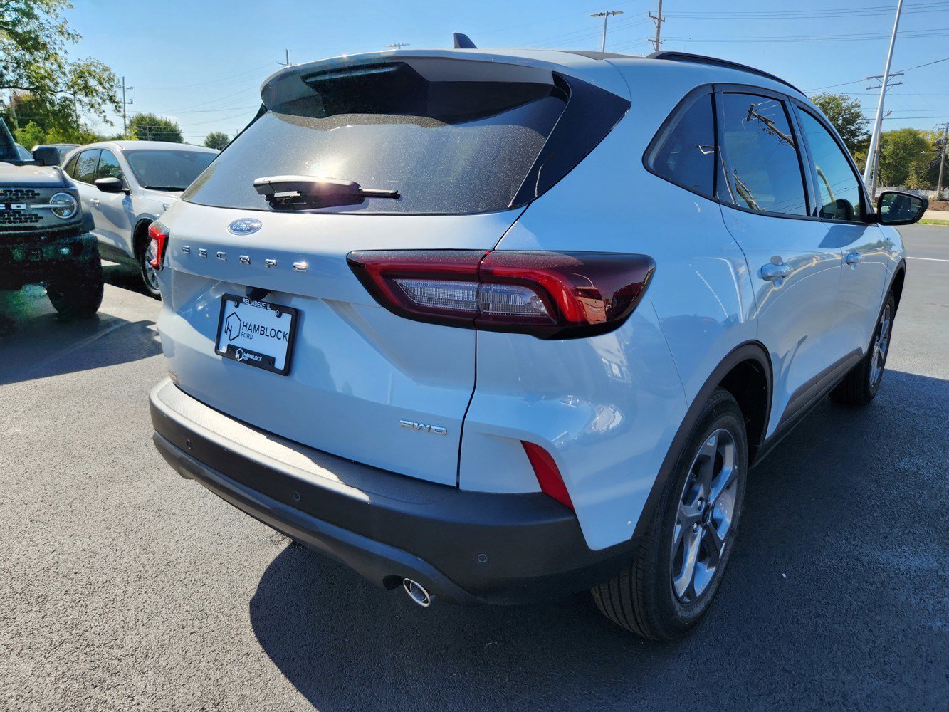 2025 Ford Escape ST-Line photo 4