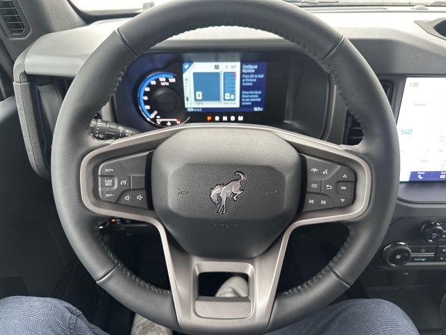 2024 Ford Bronco Black Diamond photo 15