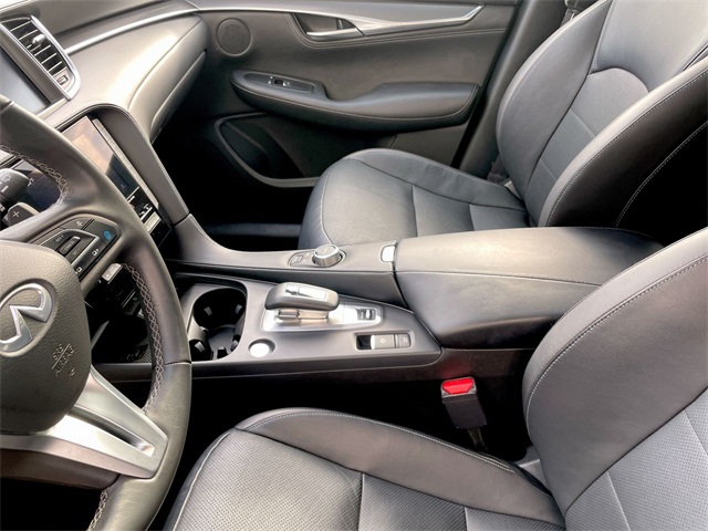2024 Infiniti QX55 Luxe photo 12