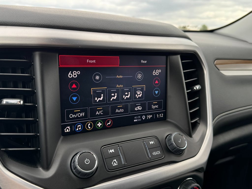 2023 Gmc Acadia SLE photo 21