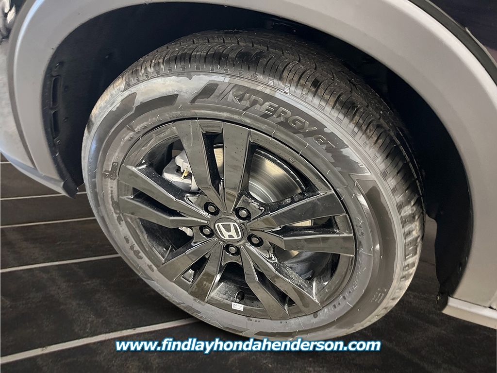 2026 Honda HR-V Sport photo 3