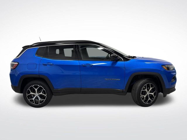2024 Jeep Compass Limited photo 2