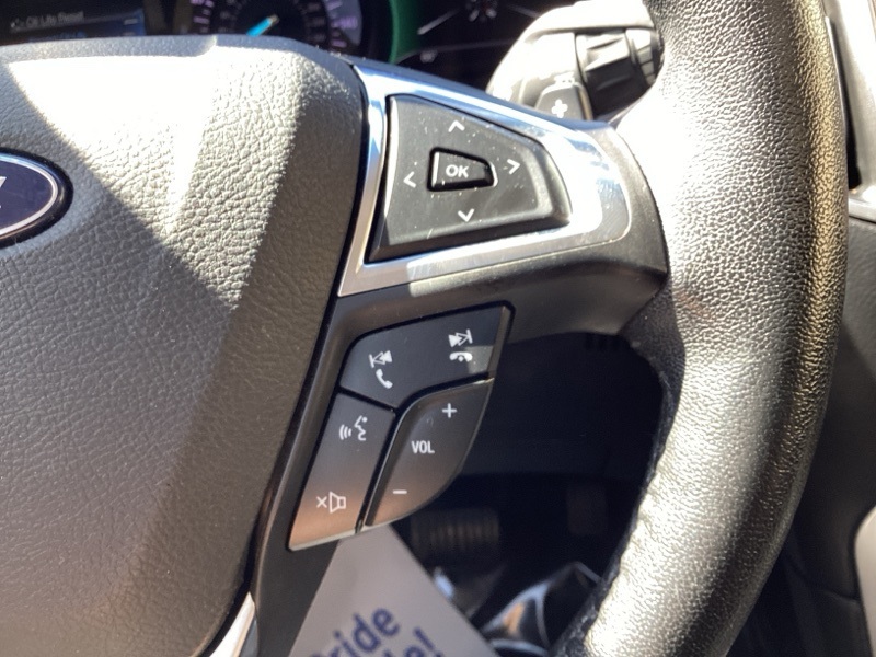2019 Ford Edge Titanium photo 33