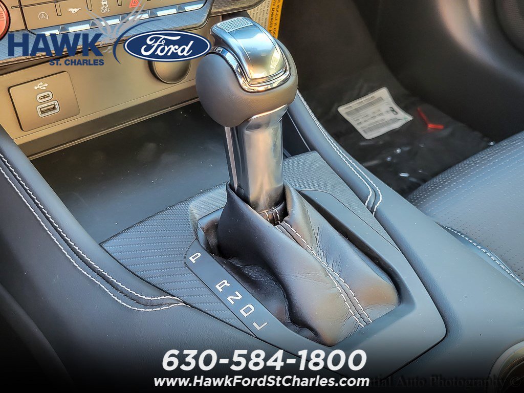 2025 FORD MUSTANG - Image 14